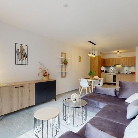 Apartment With Sauna And Mountain View Loèche-les-Bains Extérieur photo