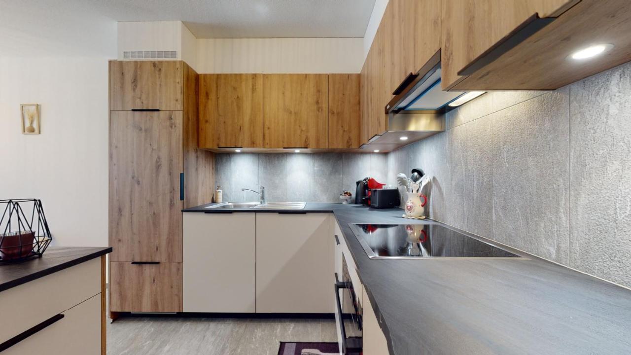 Apartment With Sauna And Mountain View Loèche-les-Bains Extérieur photo